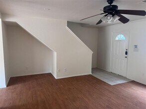 10935 Old Manchaca Rd in Austin, TX - Building Photo - Building Photo