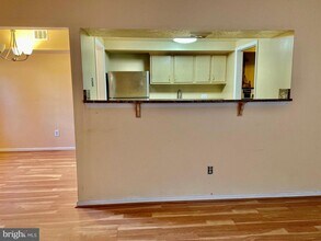 8864 Walutes Cir in Alexandria, VA - Building Photo - Building Photo