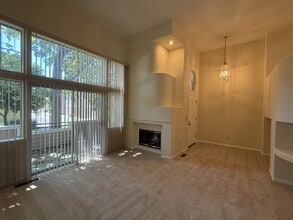 538 Mill River Ln in San Jose, CA - Building Photo - Building Photo