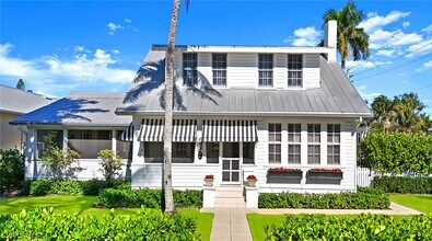 187 Broad Ave S in Naples, FL - Building Photo - Building Photo