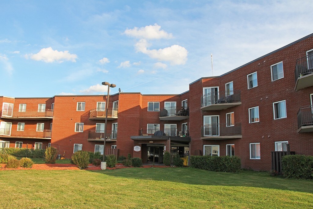 Persephone & Aurora Place Apartments Timmins, ON Apartments For Rent