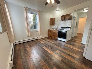 800 W 12th St in Sioux Falls, SD - Building Photo - Building Photo