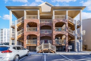 414 Delaware Ave in Norfolk, VA - Building Photo