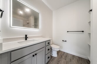 Westwood Meadows in Westlake, OH - Building Photo - Building Photo