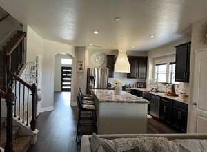 1103 Treasure Ct in Baytown, TX - Building Photo - Building Photo
