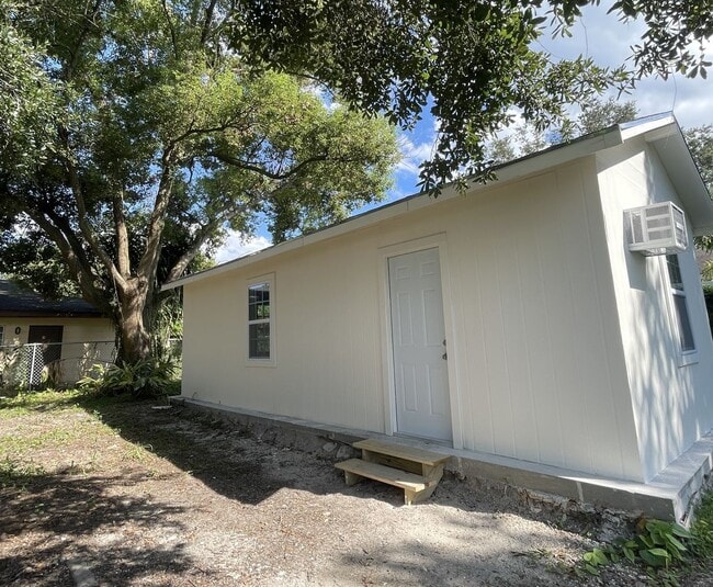 property at 1138 Olive St