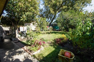 6450 Varna Ave in Van Nuys, CA - Building Photo - Building Photo