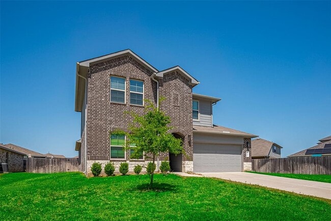 12013 New River Ct in Shenandoah, TX - Building Photo - Building Photo