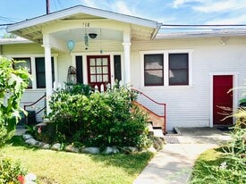 316 E Colorado Blvd in Monrovia, CA - Building Photo