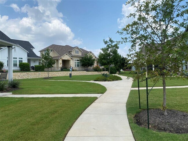 117 Bolivar Wy in San Marcos, TX - Building Photo - Building Photo