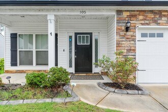 105 Swinton Pond Rd in Grovetown, GA - Foto de edificio - Building Photo