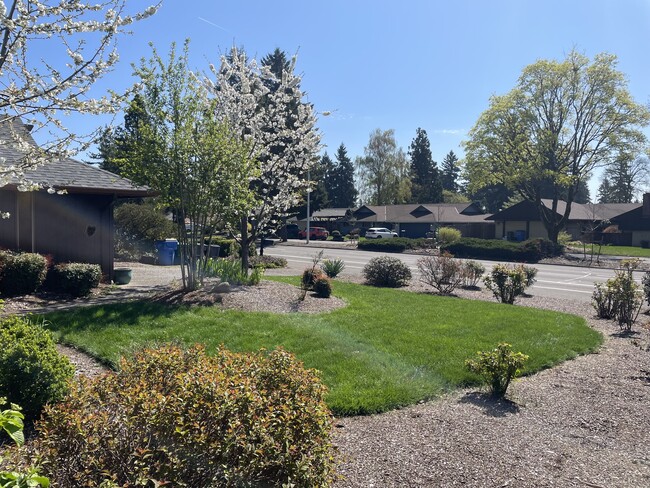 12620 SE McGillivray Blvd in Vancouver, WA - Building Photo - Building Photo