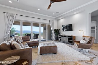 17102 E Las Piedras Wy in Scottsdale, AZ - Building Photo - Building Photo