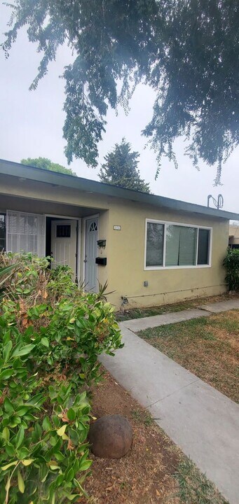 3168-3170 Mandan Way in San Diego, CA - Building Photo