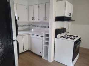 37 Byron St in Haverhill, MA - Foto de edificio - Building Photo