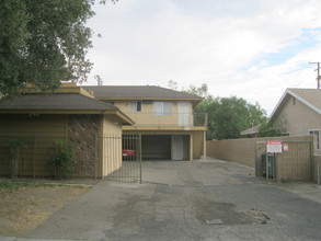 930 S Buena Vista St in Hemet, CA - Building Photo - Other