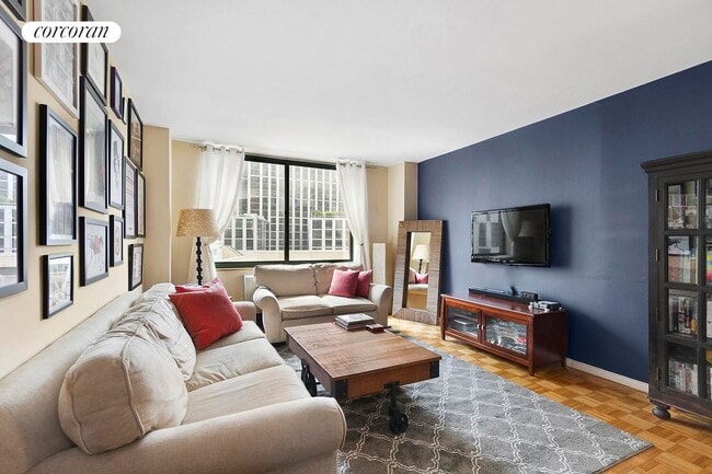 property at 295 Greenwich St