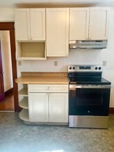 52 Old Fort Rd, Unit 2S in Newport, RI - Building Photo - Building Photo