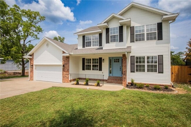 property at 522 Tiger Blvd