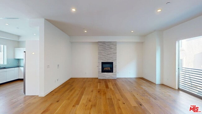 1715 Armacost Ave in Los Angeles, CA - Building Photo - Building Photo