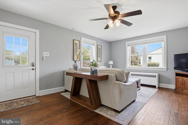 property at 713 S Towamencin Ave