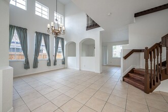 13849 SW 53rd St, Unit 202 in Miramar, FL - Building Photo - Building Photo