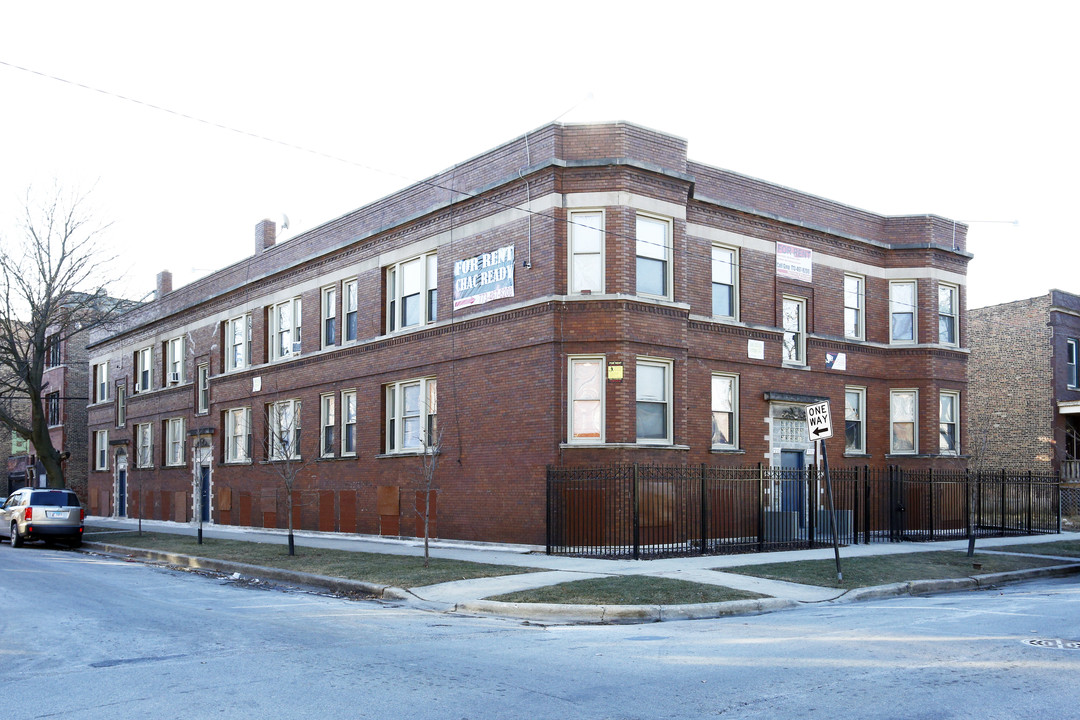 7003-7005 S Carpenter St in Chicago, IL - Building Photo