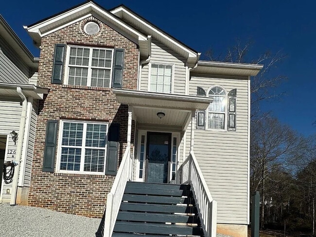 Room in House on Lakeview Rd in Grayson, GA - Building Photo - Building Photo