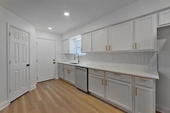7609 Red Oak St in Fort Worth, TX - Building Photo - Building Photo