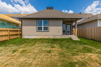 1304 Elise Ave in Waco, TX - Building Photo - Building Photo