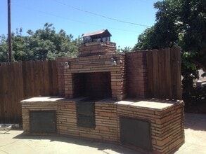 642 E Evans Reimer Rd in Gridley, CA - Building Photo - Building Photo
