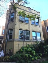 6420 N Artesian Ave in Chicago, IL - Building Photo