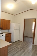 895 Fischer Store Rd in Wimberley, TX - Building Photo - Building Photo