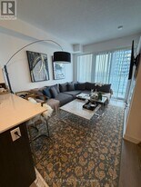 5180 Yonge St in Toronto, ON - Building Photo