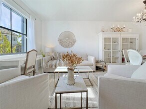 14813 SW 183rd Terrace in Quail Heights, FL - Building Photo - Building Photo