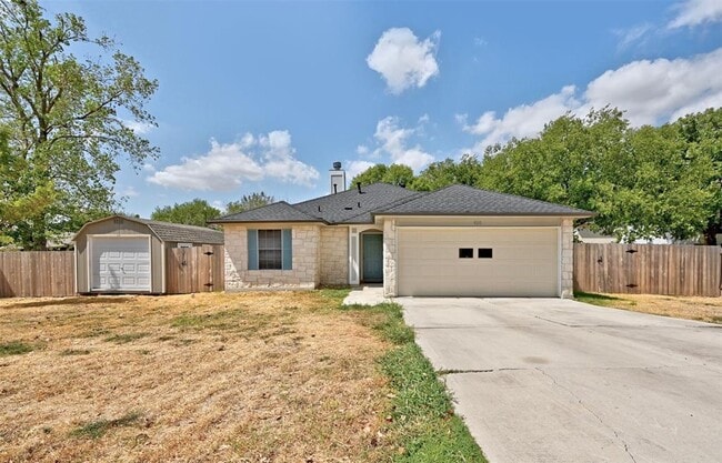 610 Basil Dr in Buda, TX - Building Photo - Building Photo