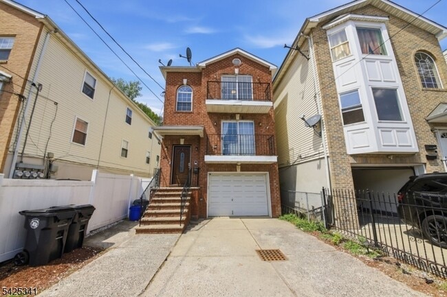 property at 20 Wakeman Ave