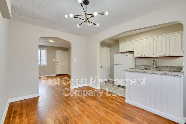 property at 1535 Chilworth Ave