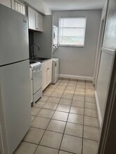 627 SW 21st Ave, Unit 4 in Miami, FL - Building Photo - Building Photo