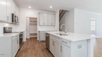 614 Andrade Dr in Fuquay Varina, NC - Building Photo - Building Photo