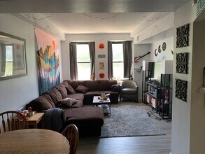 479 Commonwealth Ave in Boston, MA - Foto de edificio - Building Photo