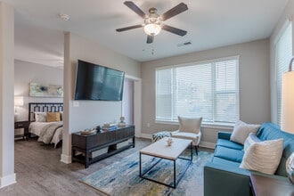 Addison Ridge Apartments in Fayetteville, NC - Building Photo - Interior Photo