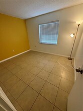 2011 Caribbean Dr N in Kissimmee, FL - Building Photo - Building Photo