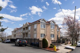 6 Arc Pl in Staten Island, NY - Building Photo
