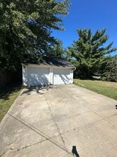906 E 232nd St in Euclid, OH - Building Photo - Building Photo