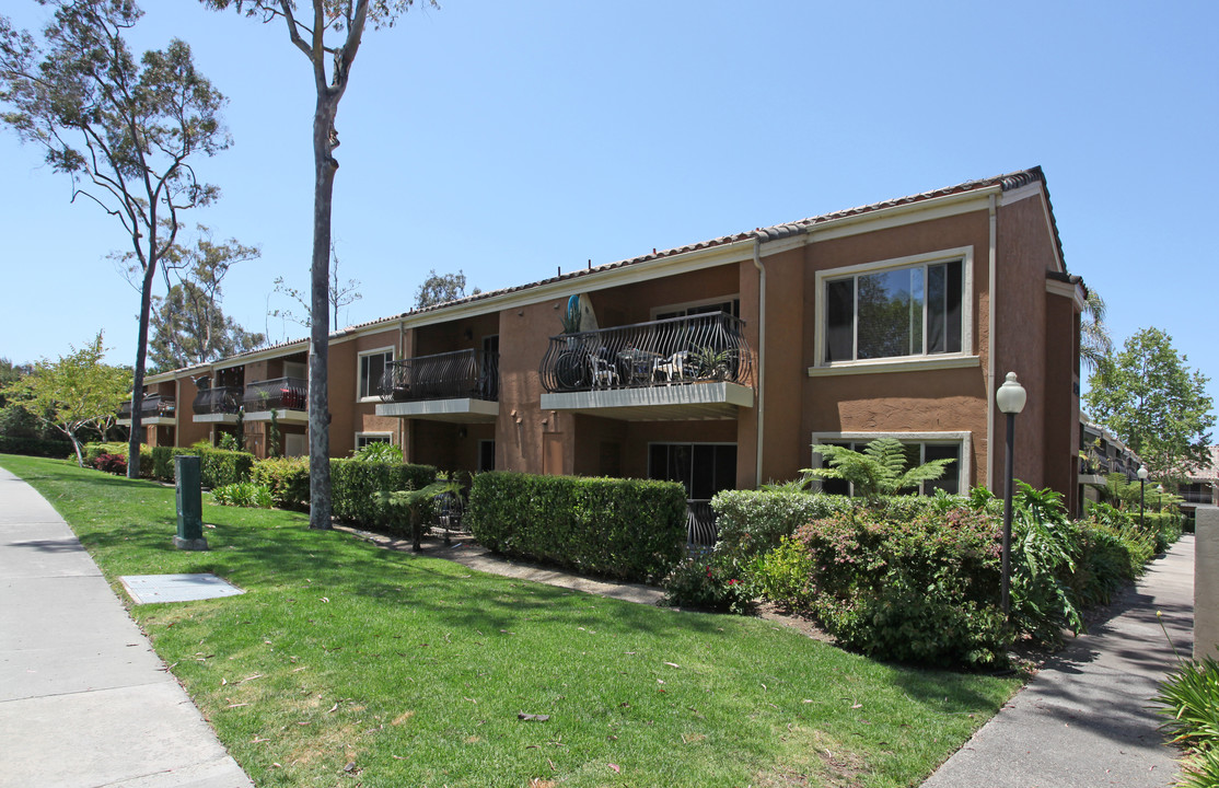 Villa Toscana in La Jolla, CA - Building Photo