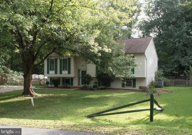 property at 67 Briarwood Dr