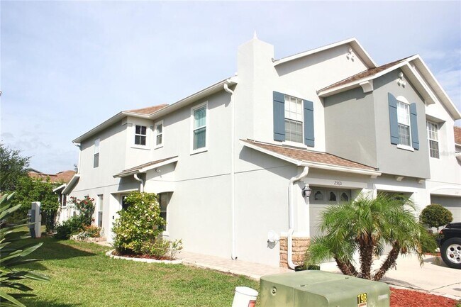 2560 Aventurine St in Kissimmee, FL - Building Photo - Building Photo