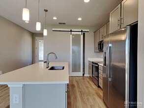 192 St Lucie Wy in Groveland, FL - Building Photo - Building Photo
