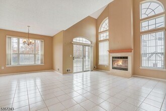 43 Hancock Dr in Morristown, NJ - Building Photo - Building Photo